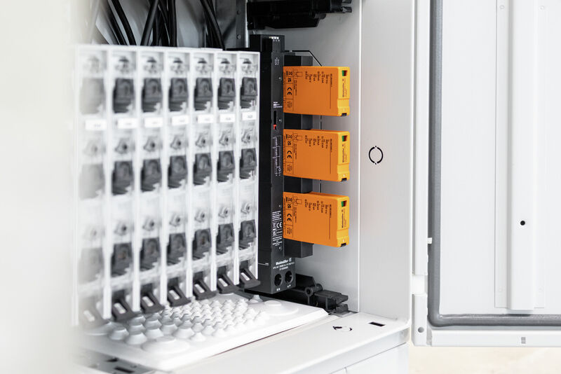 VPU AC II BS60 3 R 300/50