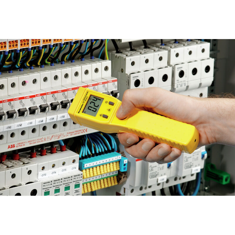 RS SD15F HD UNC4.40 S