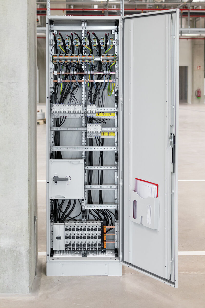 VPU AC II BS60 3 R 300/50