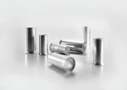 无塑料套的管状端头