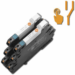 1 váltóérintkező, ellenőrző gombbal