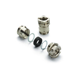 IP54 kink protection and concentric strain relief