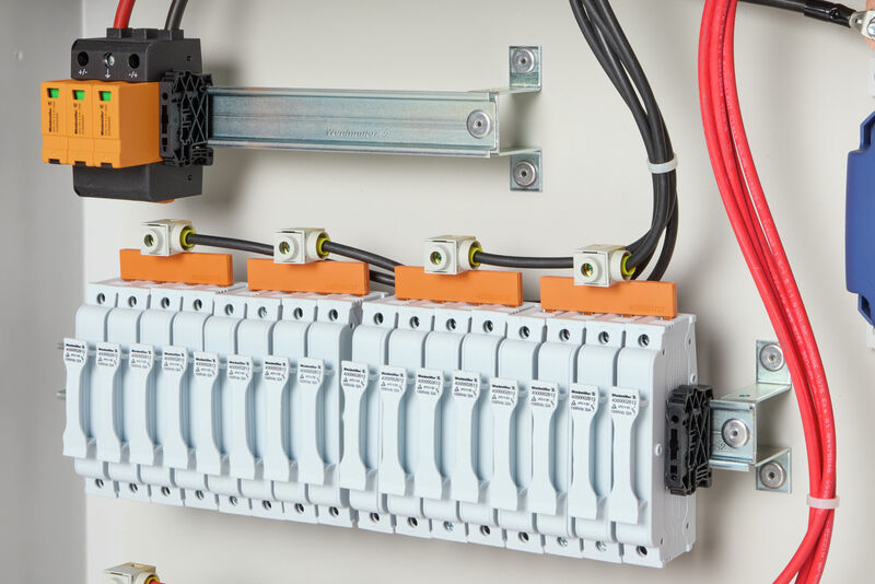 PV 216S0F4CXXV0O0TXPX15LWW